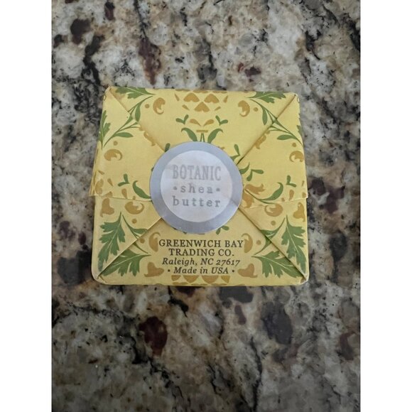 Greenwhich Bay Shea Butter Soap - Lenin Verbena & Pineapple Botanic - Picture 7 of 7